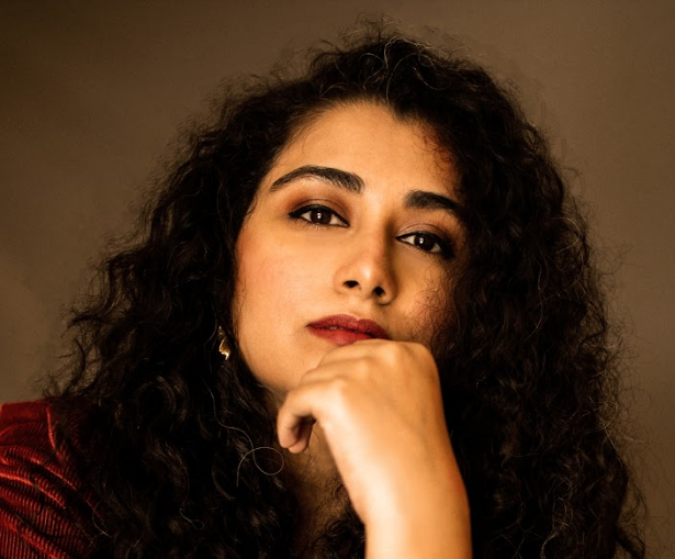 ‘Hold On To Me’ – Ruhee Ahamed’s latest single on cherishing the little moments in the ‘now’