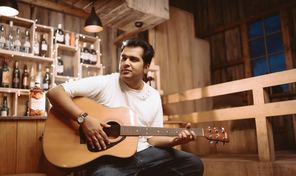 Nilesh Ahuja – Composer & Singer: Unveiling His Musical Brilliance with “Tumhe Chahte Hai”